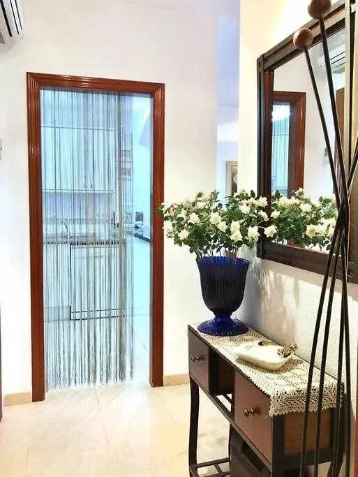 Апартаменты Encantador Apto. Con Gran Terraza Frente Al Mar Эмпуриабрава Испания