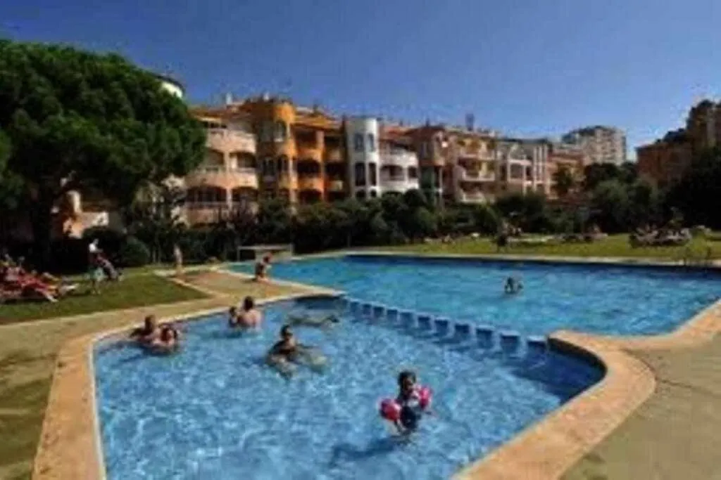 Encantador Apto. Con Gran Terraza Frente Al Mar Эмпуриабрава Испания